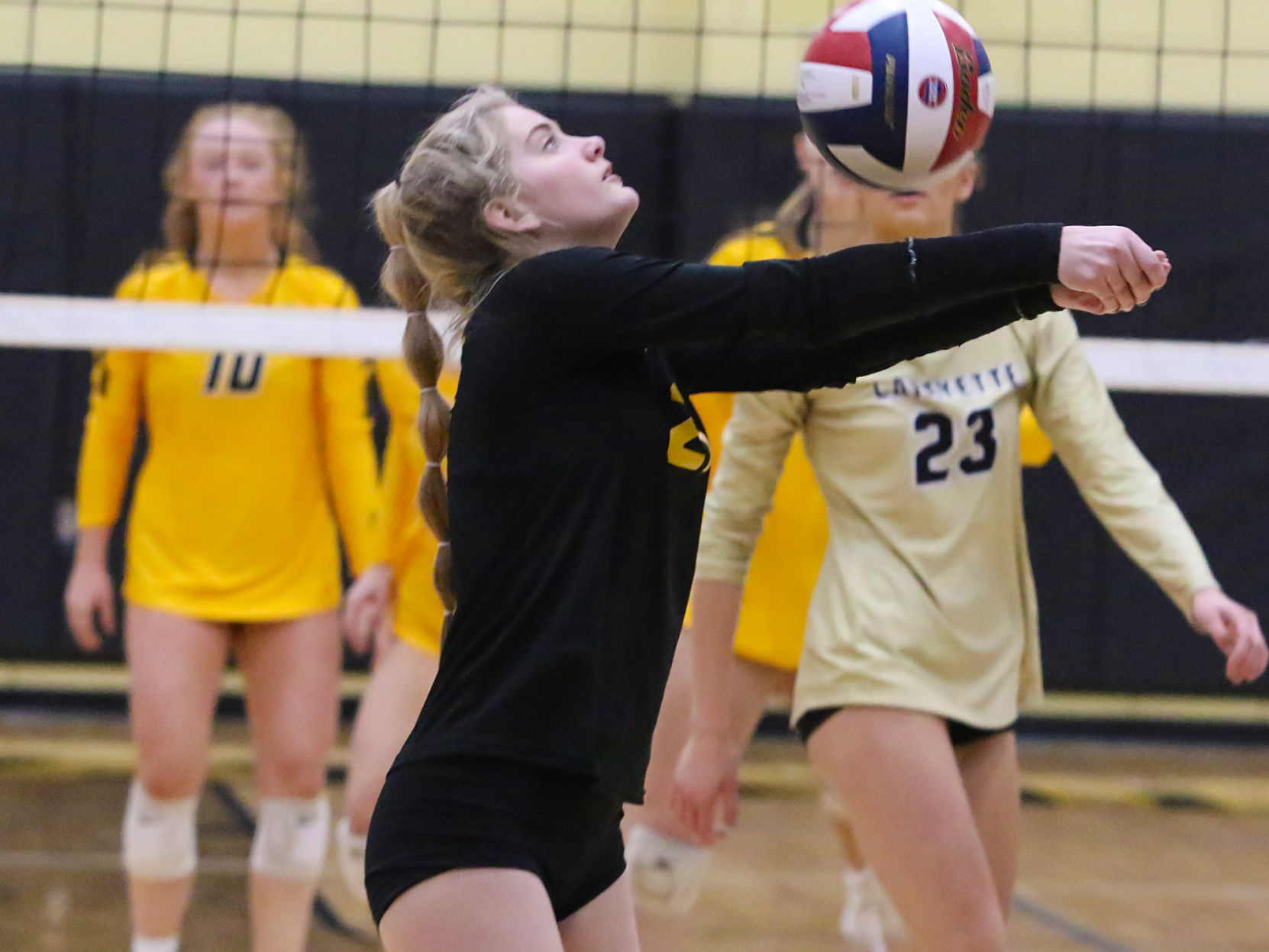 Lafayette vs. Oakville volleyball